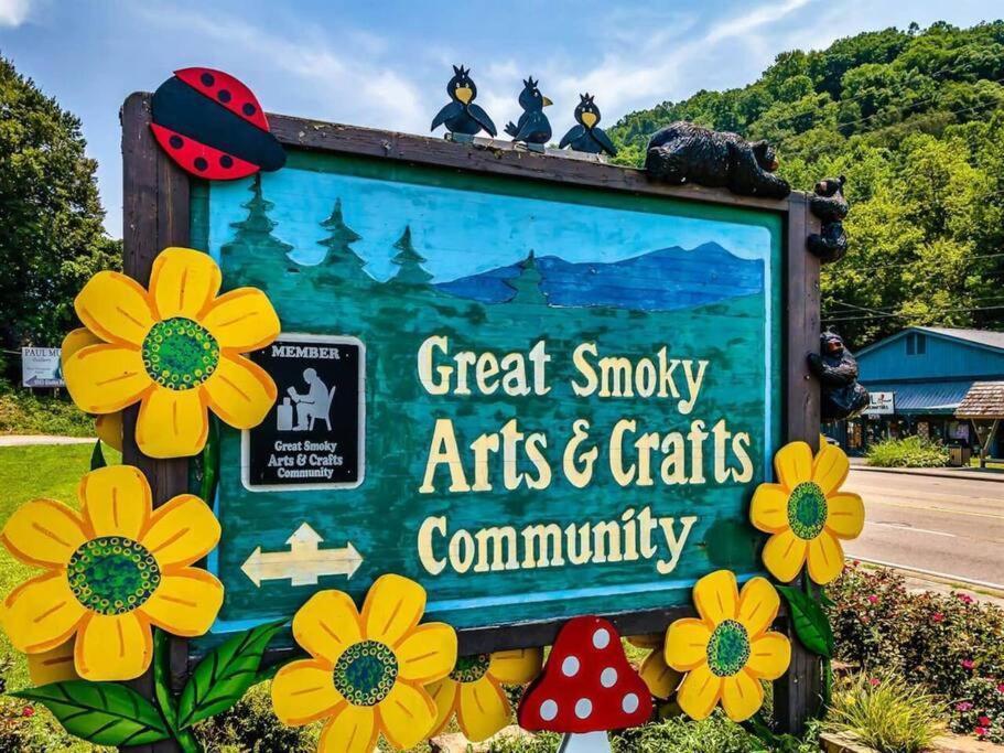 Breathtaking Views Of The Smokies, 3 Mins To Gatlinburg Villa Dış mekan fotoğraf